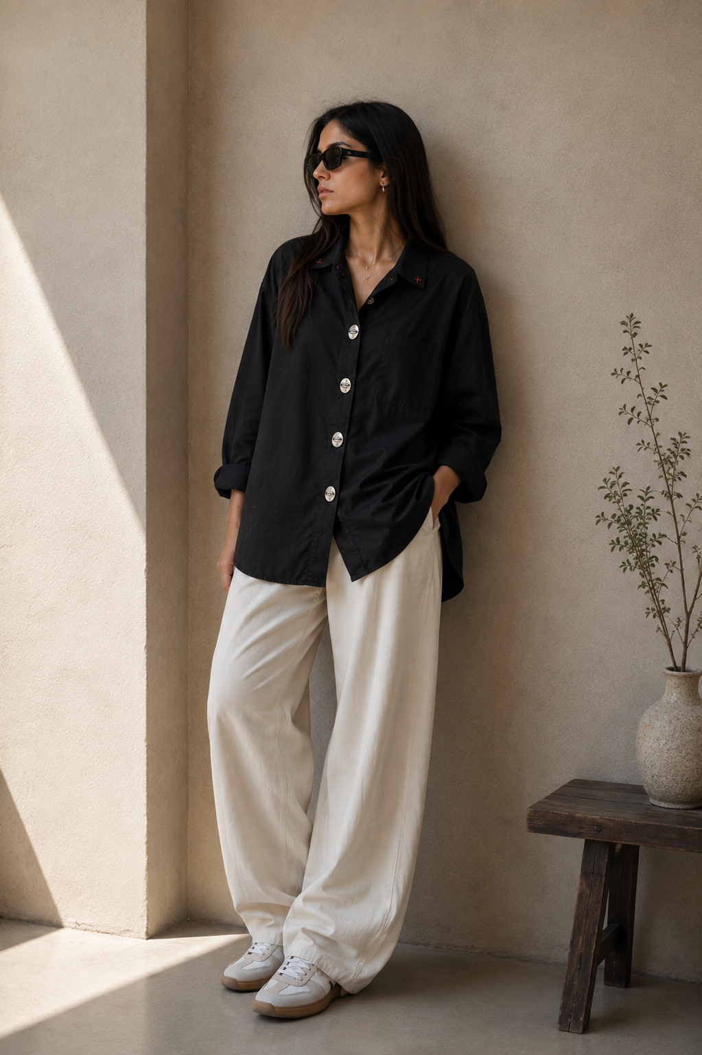 THE METAL BUTTON SHIRT - KANAGU BLACK