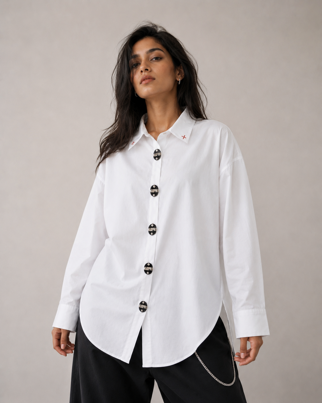 THE METAL BUTTON SHIRT - KANAGU WHITE