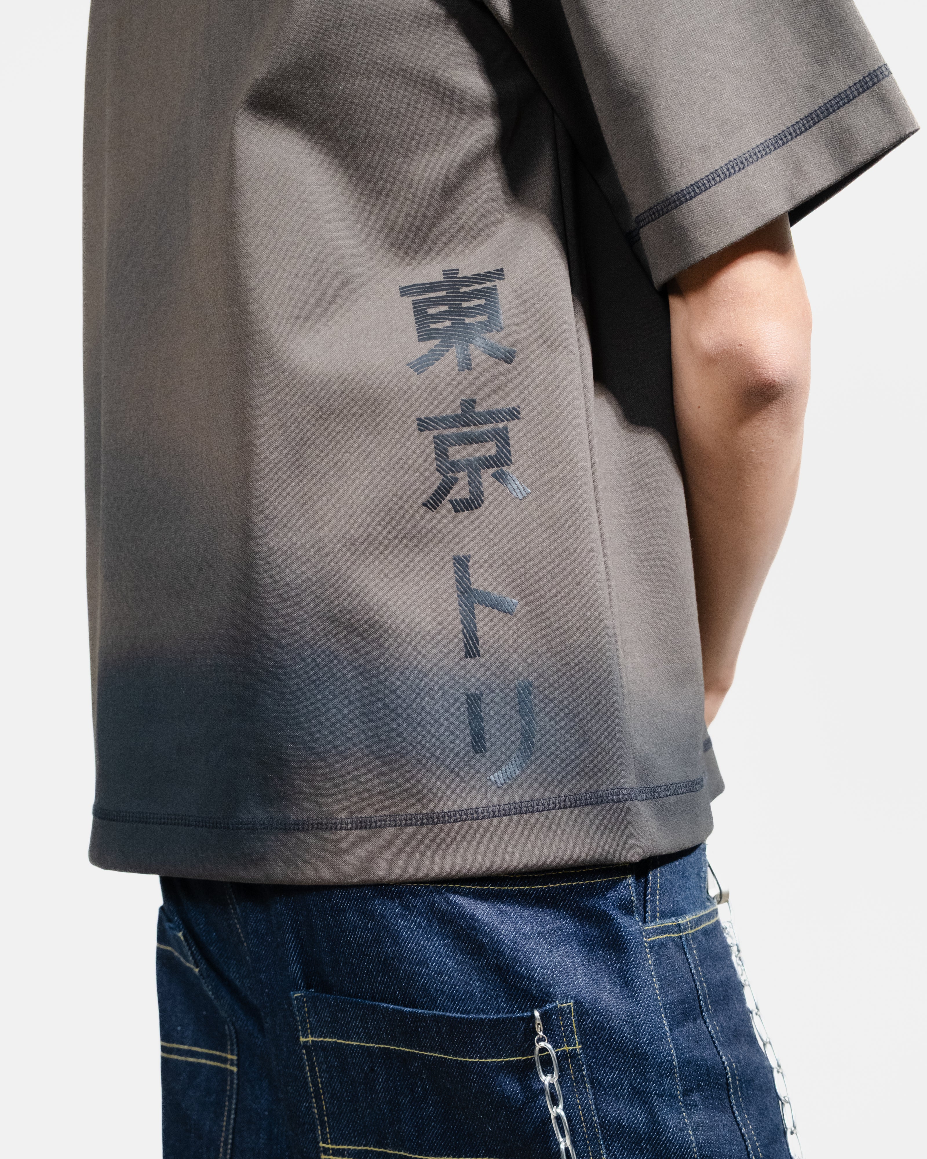 TORI GATE TEE