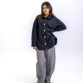 THE METAL BUTTON SHIRT - KANAGU BLACK