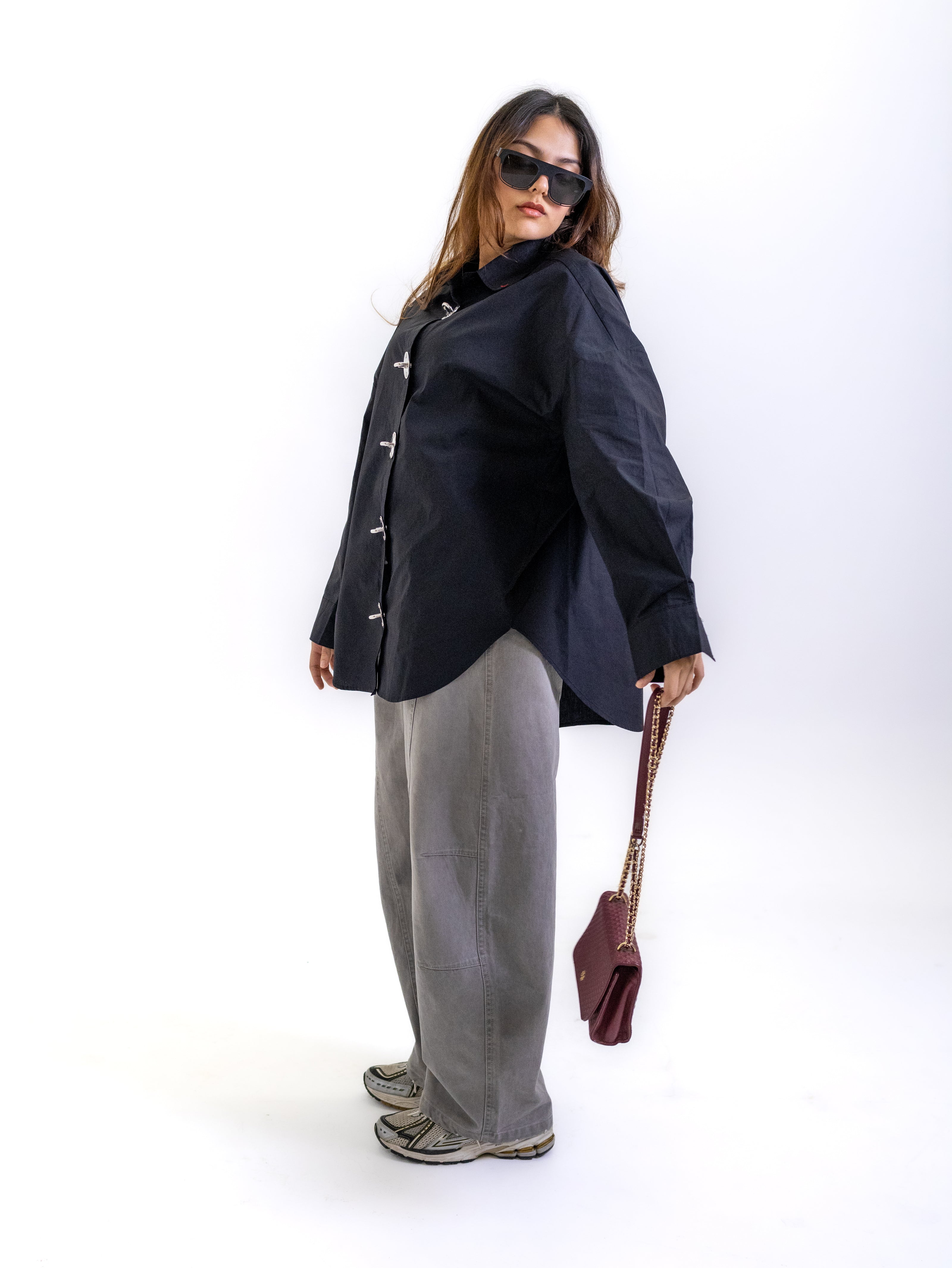 THE METAL BUTTON SHIRT - KANAGU BLACK